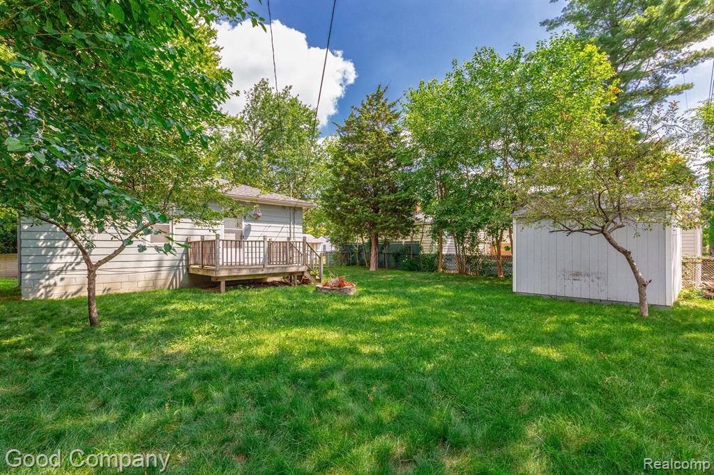 926 MILLARD Avenue, Royal Oak, MI 48073 — Photo 30