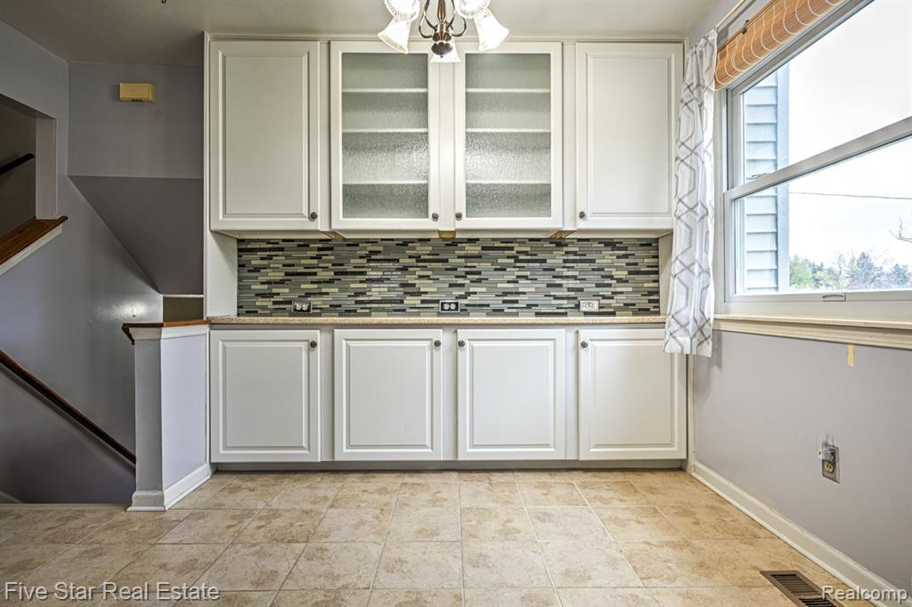 1857 E Rose Center Road, Holly, MI 48442 — Photo 11