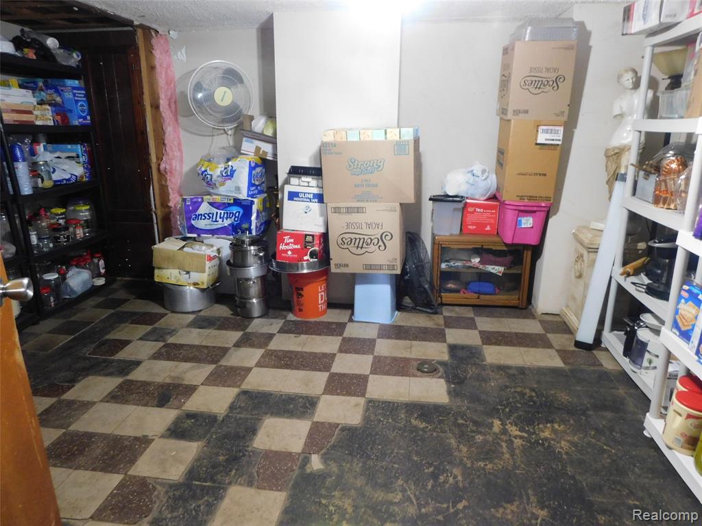 8263 Linda Street, Warren, MI 48093 — Photo 24