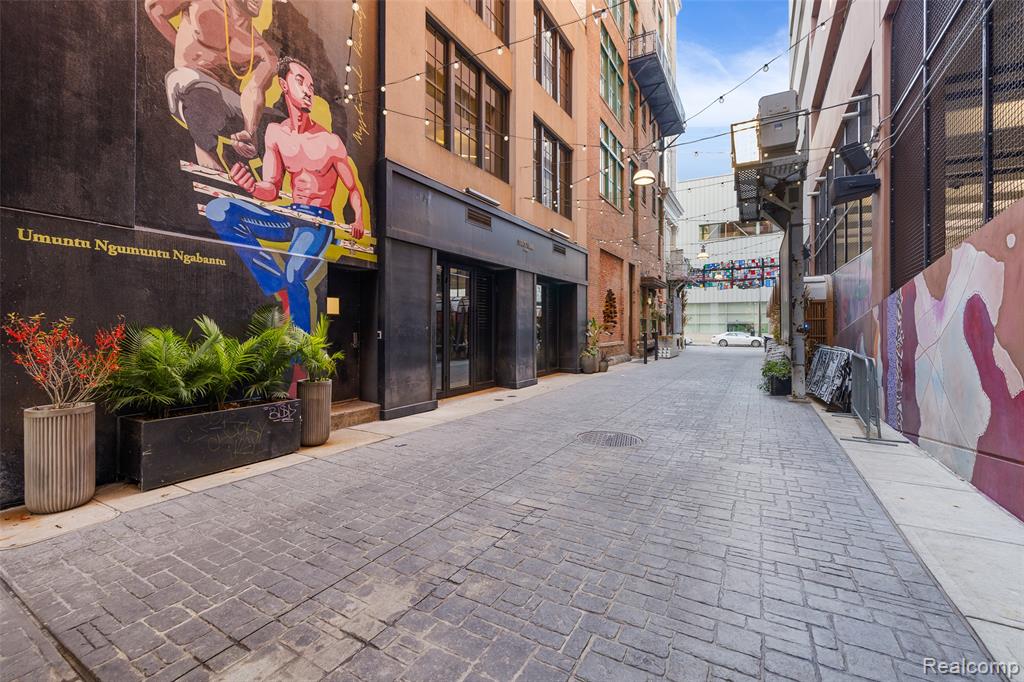 1250 Library Street, Detroit, MI, 48226