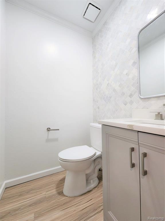 915 STANFORD Circle, Rochester Hills, MI 48309 — Photo 14