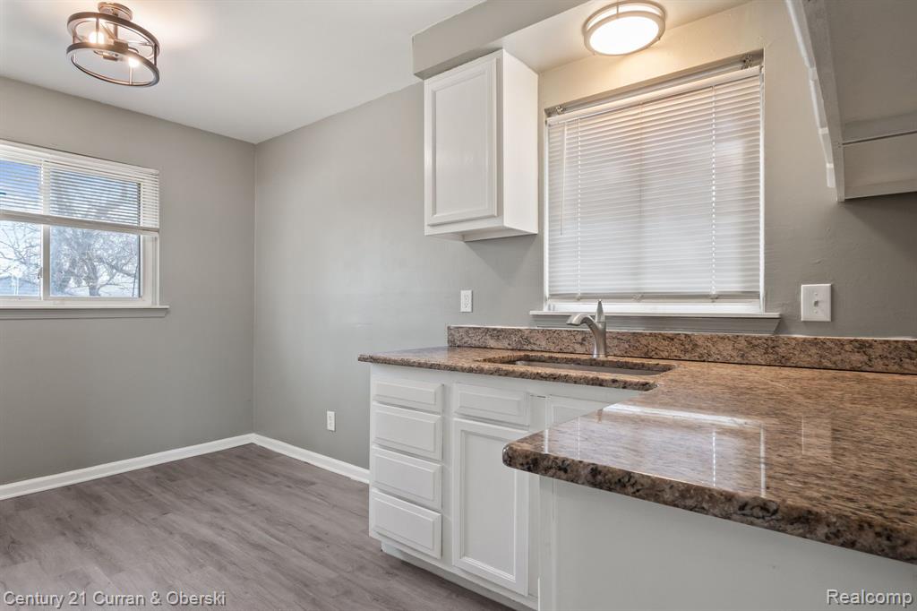 865 DESOTO Avenue, Ypsilanti, MI 48198 — Photo 10