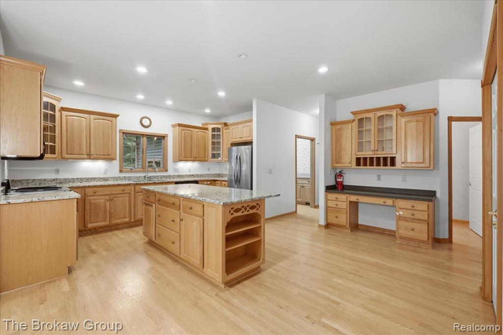 10261 Coachman Court, Davison, MI 48423 — Photo 18