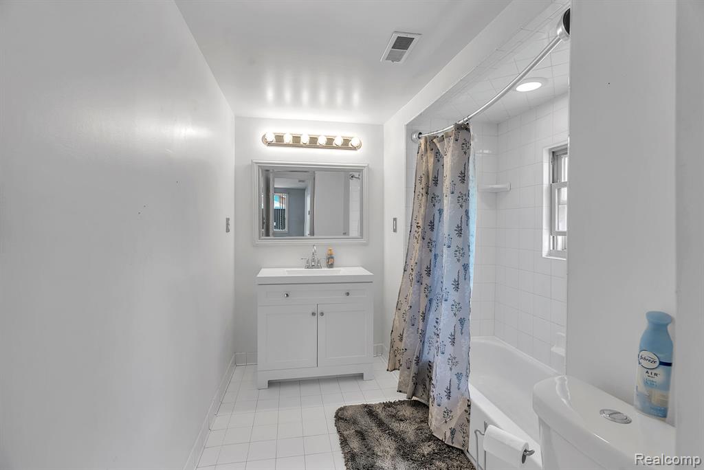5941 Ziegler Street, Taylor, MI 48180 — Photo 13