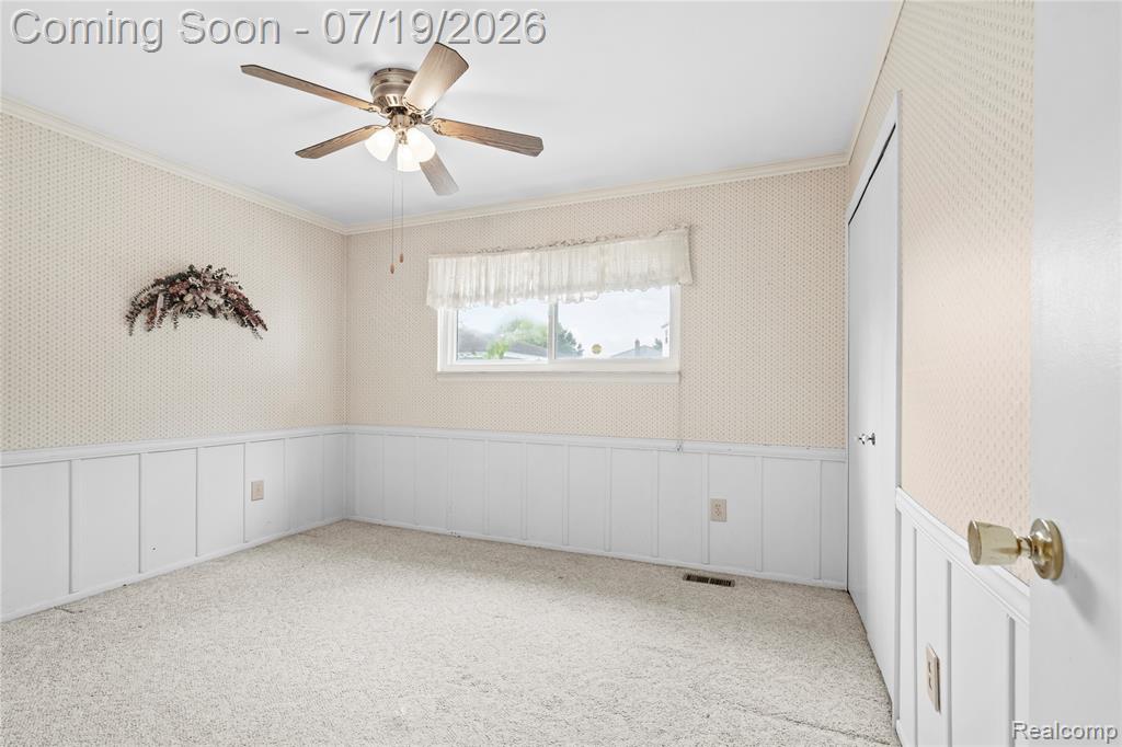 24208 Cambridge Street, Trenton, MI 48183 — Photo 14