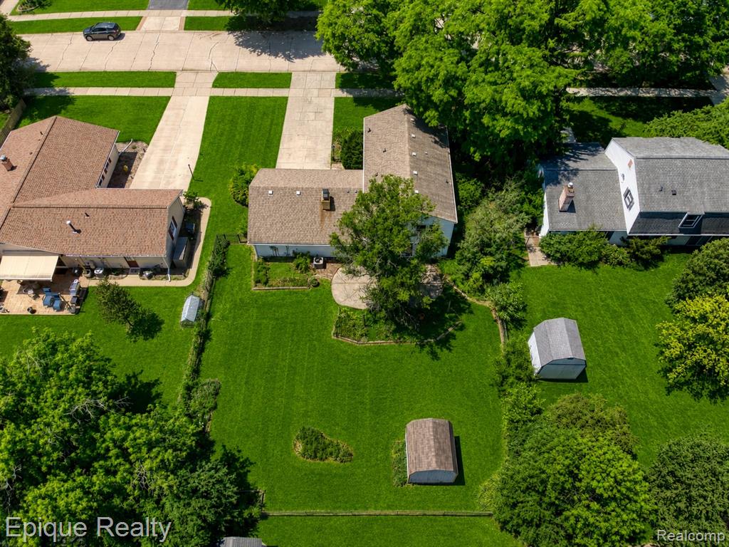 4856 Danbury Drive, Troy, MI 48085 — Photo 5