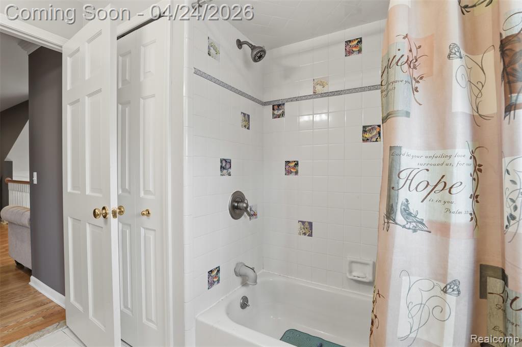 54638 Beacon Cove Circle, New Baltimore, MI 48047 — Photo 34