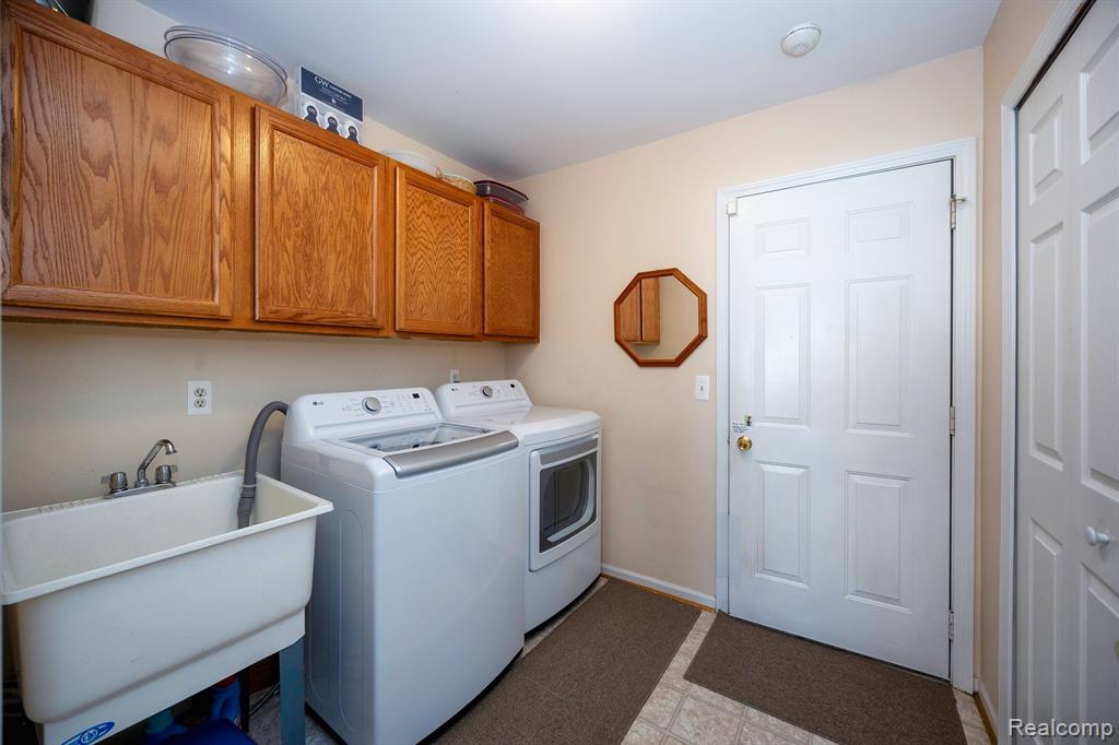 7282 GREEN MEADOW Lane, Canton, MI 48187 — Photo 5