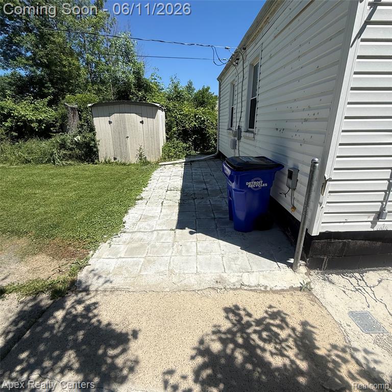 6515 Ashton Avenue, Detroit, MI 48228 — Photo 26