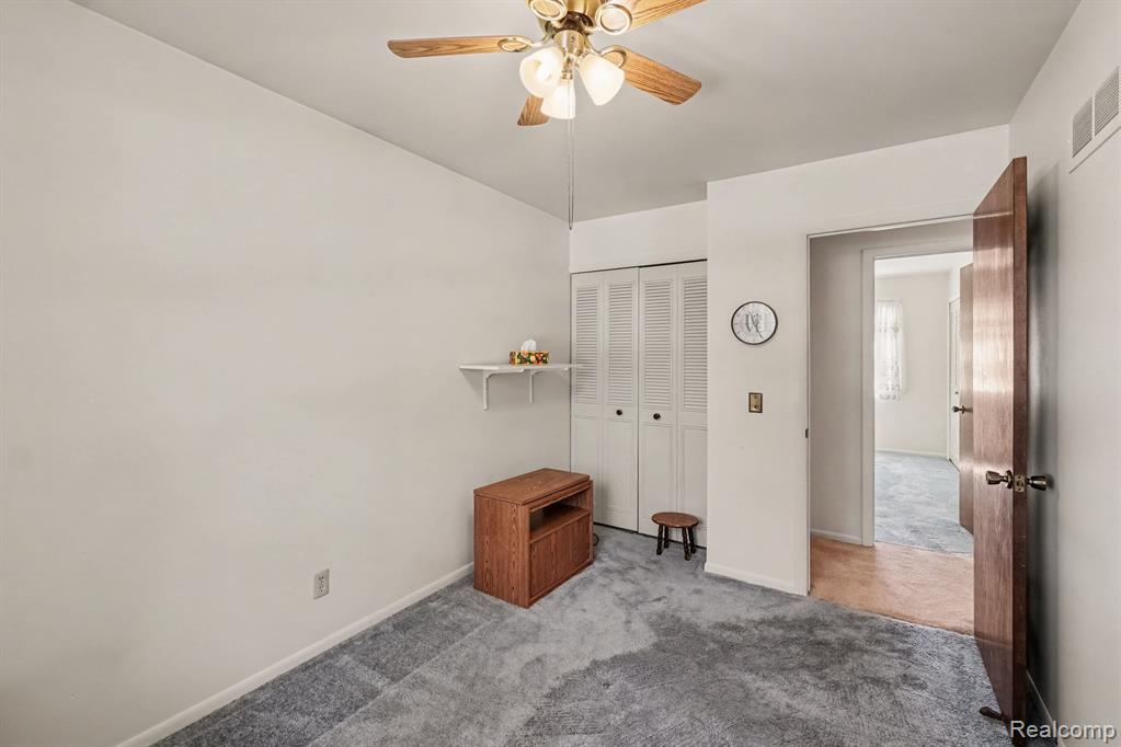 7083 Fairgrove Drive, Swartz Creek, MI 48473 — Photo 18