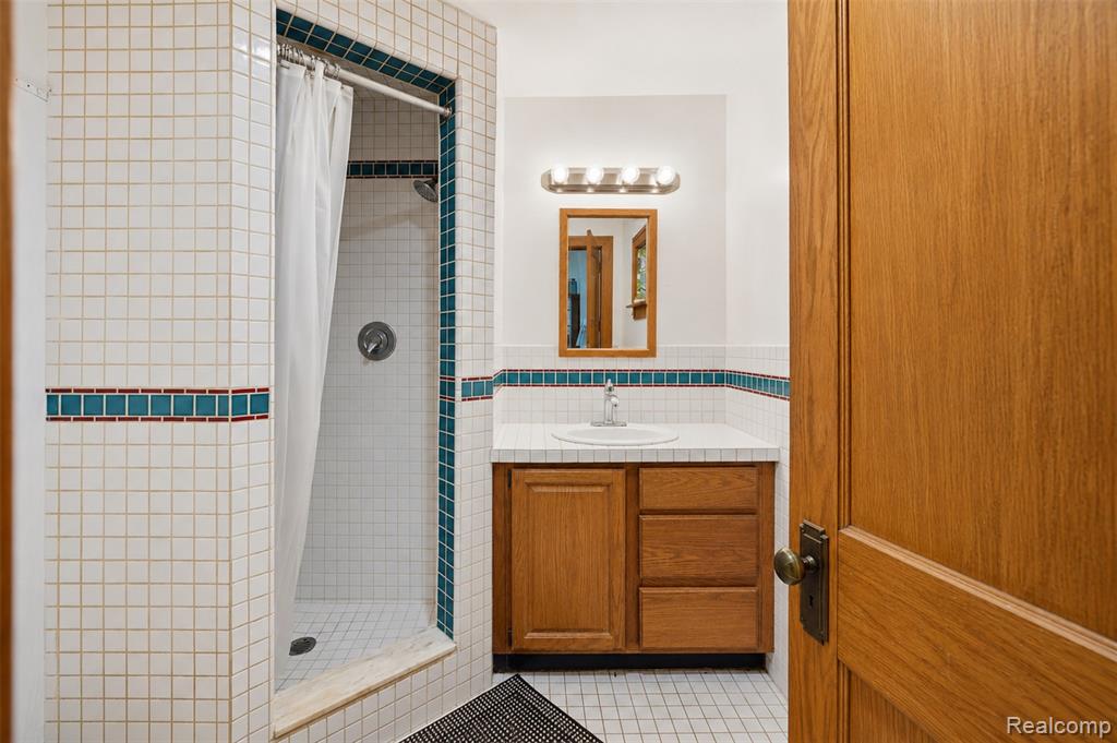 604 Spring Street, Ann Arbor, MI 48103 — Photo 7