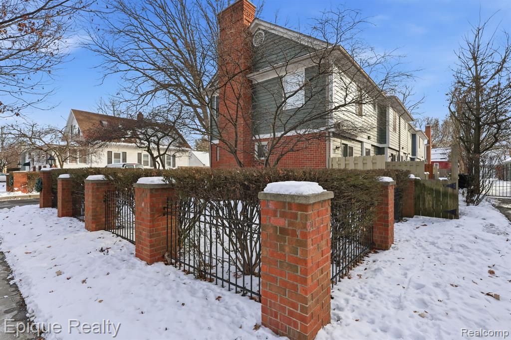 535 W Marshall Street, Fenton, MI 48220 — Photo 30