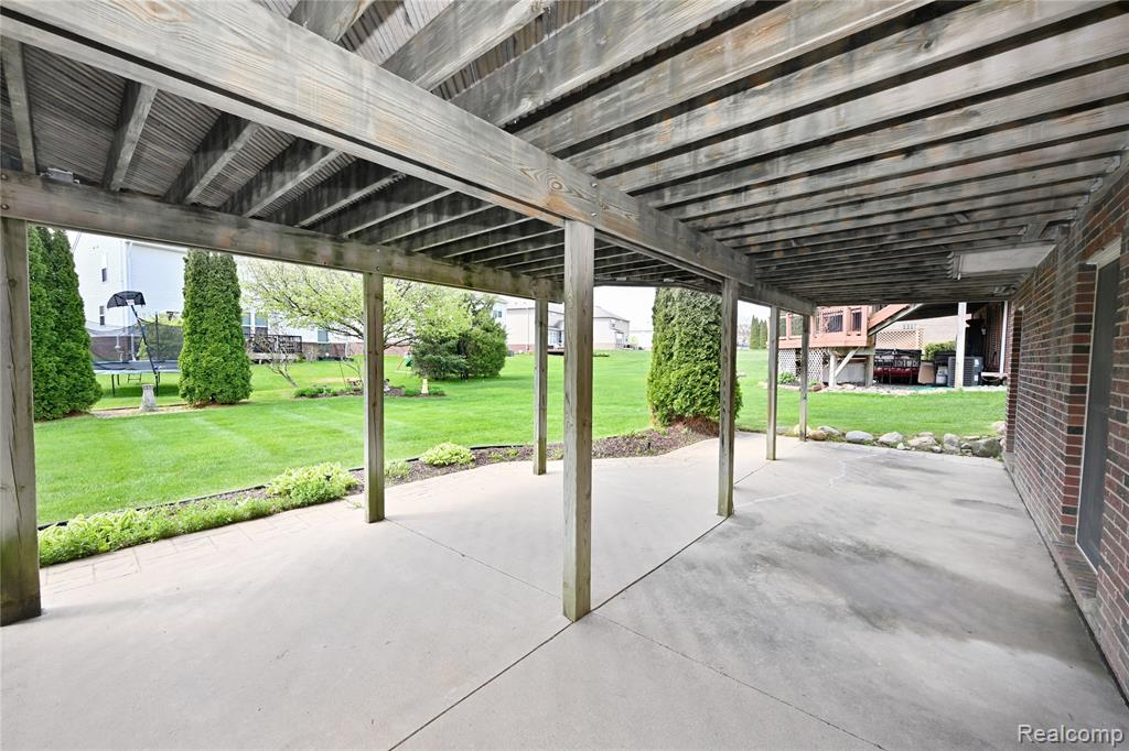 57813 Cider Mill Drive, New Hudson, MI 48165 — Photo 34