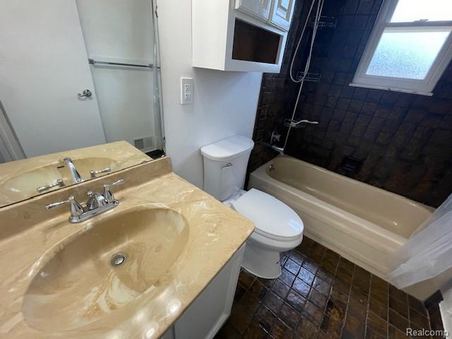 4970 Foxcroft Drive, Troy, MI 48085 — Photo 25