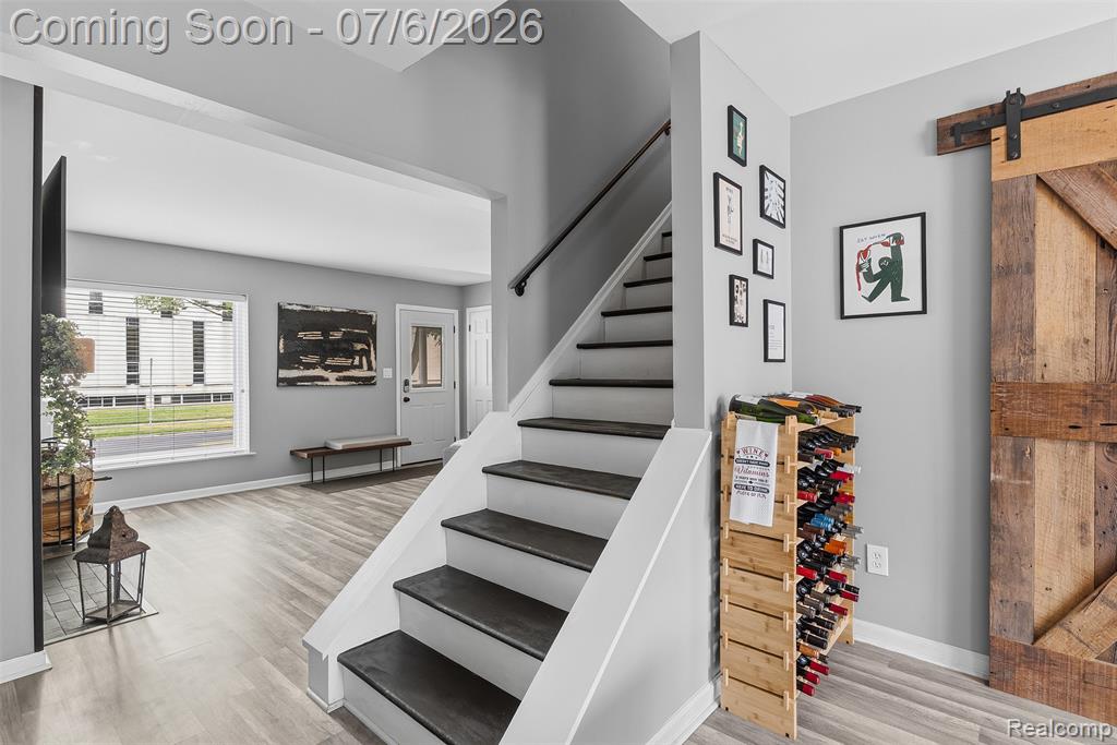 906 E Kearsley Street, Flint, MI 48503 — Photo 18