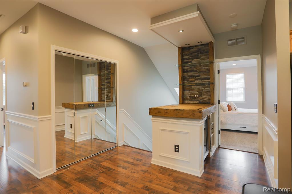 5112 Mesa Drive, Shelby Twp, MI 48316 — Photo 5