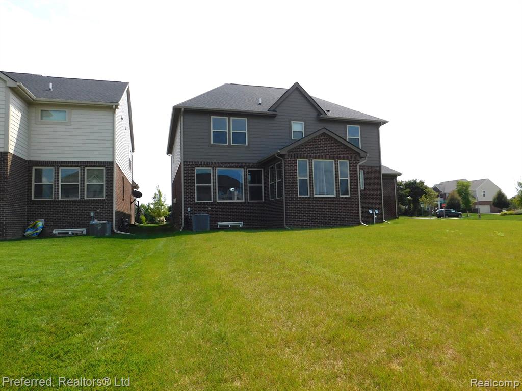 50316 AMBERWOOD Road, Canton, MI 48188 — Photo 6