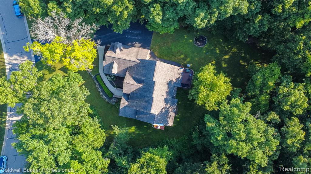 15317 Oak Hollow Drive, Holly, MI 48442 — Photo 42