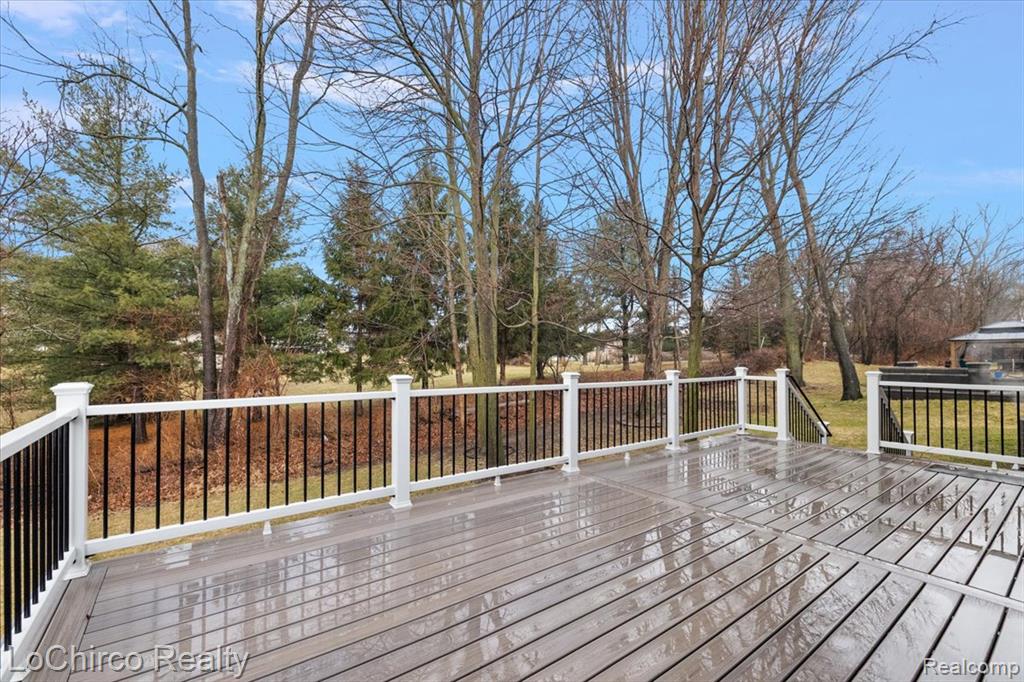 43722 Bolingbrooke Lane, Novi, MI 48377 — Photo 35