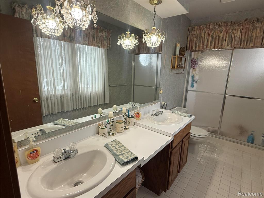 4846 Bayleaf Drive, Sterling Heights, MI 48314 — Photo 38