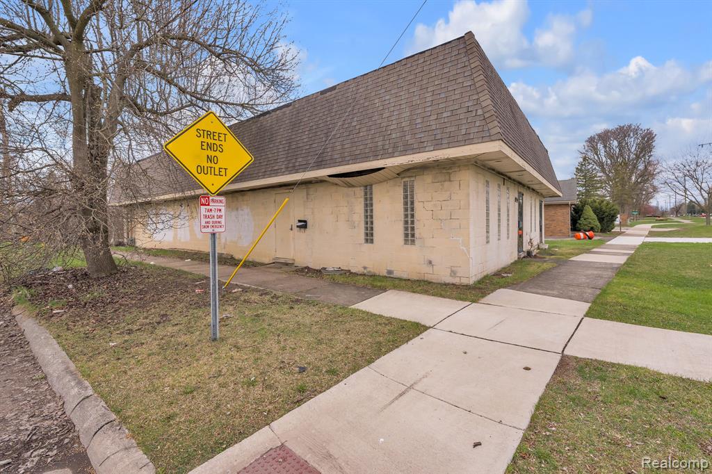 24501 Ann Arbor Trail, Dearborn Heights, MI 48127 — Photo 6