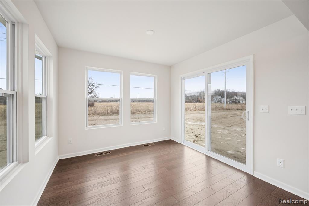 34427 Starling, Chesterfield, MI 48047 — Photo 11
