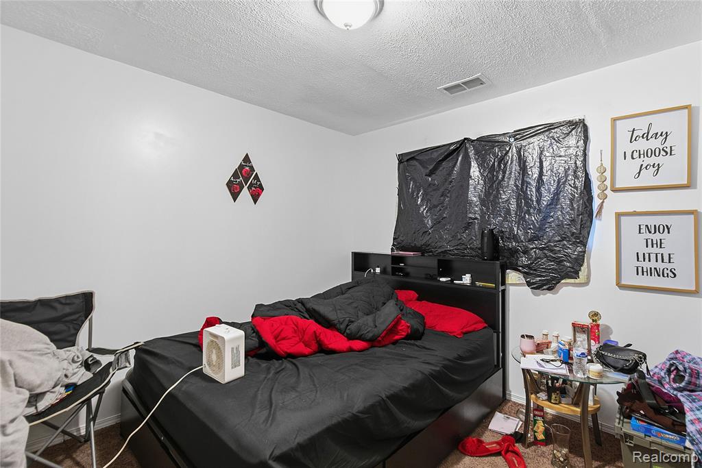 6075 Ashton Avenue, Detroit, MI 48228 — Photo 9