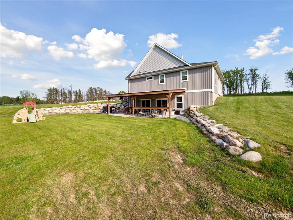 5330 VASSAR Road, Grand Blanc, MI 48439 — Photo 62