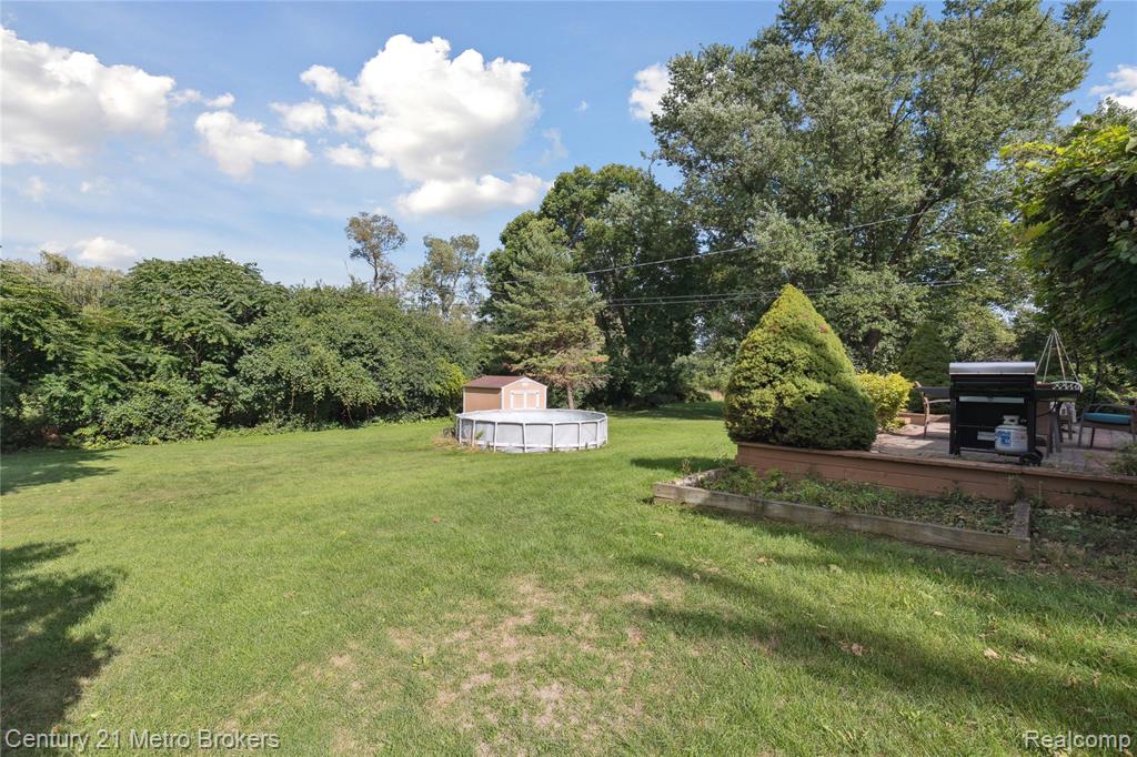 8505 Old Plank Road, Grand Blanc, MI 48439 — Photo 52
