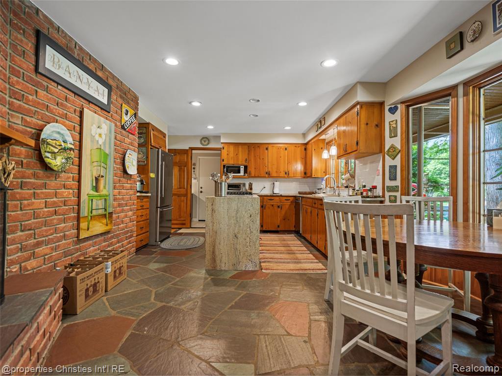 4383 Pine Tree Trail, Bloomfield Hills, MI 48302 — Photo 38