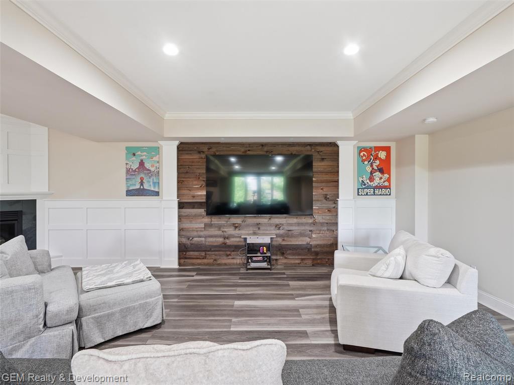 45625 W 9 Mile Road, Novi, MI — Photo 50