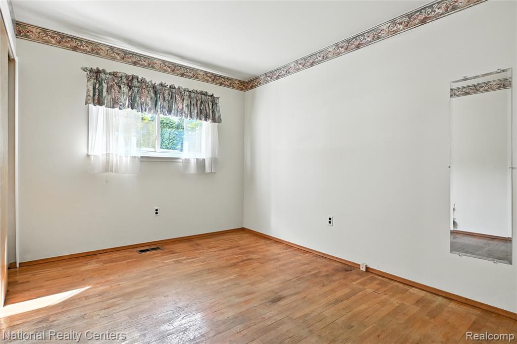 9365 Tavistock Dr., Plymouth, MI 48170 — Photo 10
