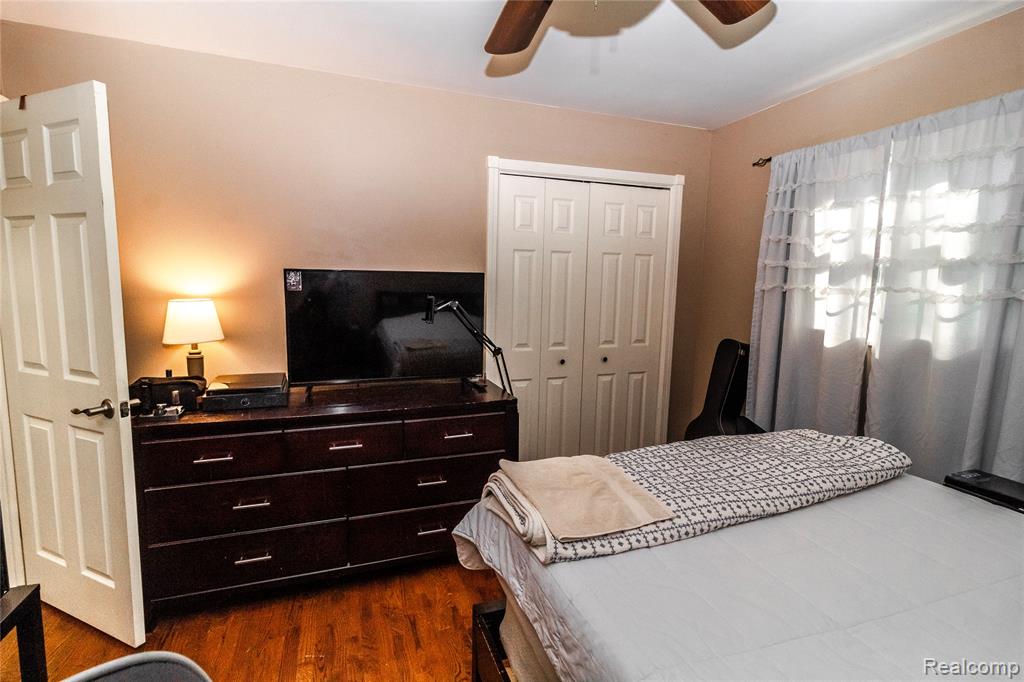 4705 LONSBERRY Road, Columbiaville, MI 48421 — Photo 23