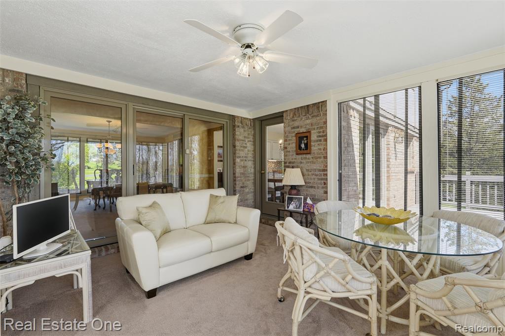 6514 Mountview Court, Brighton, MI 48116 — Photo 10