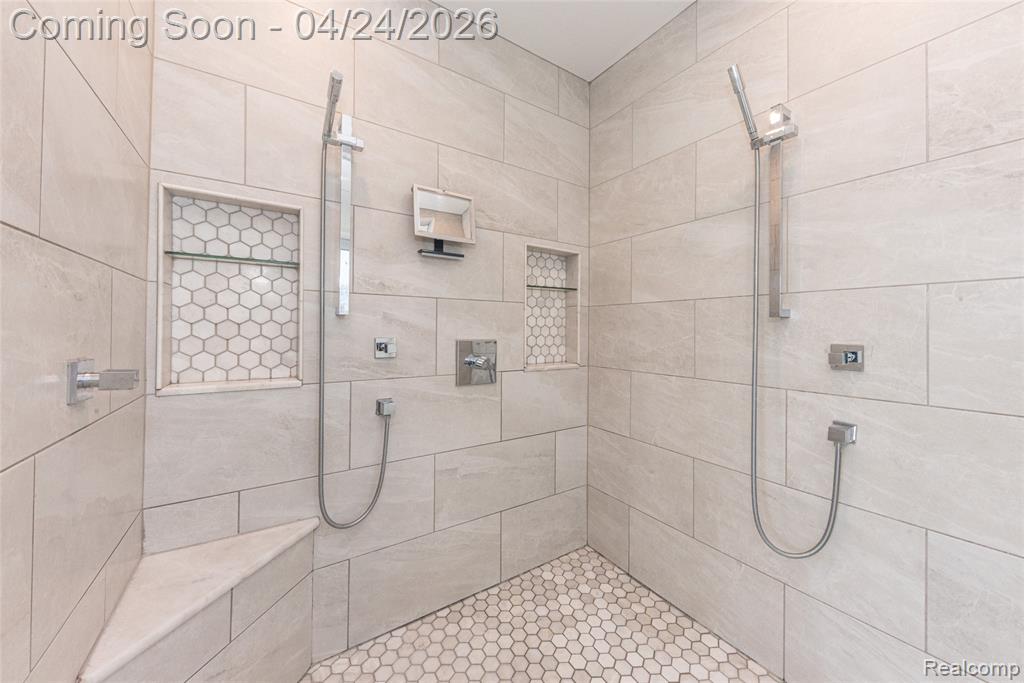 45711 Bristol Circle, Novi, MI 48377 — Photo 44
