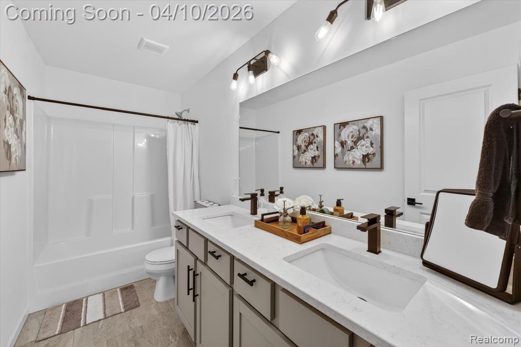 2136 Rolling Hills Drive, Holly, MI 48442 — Photo 34