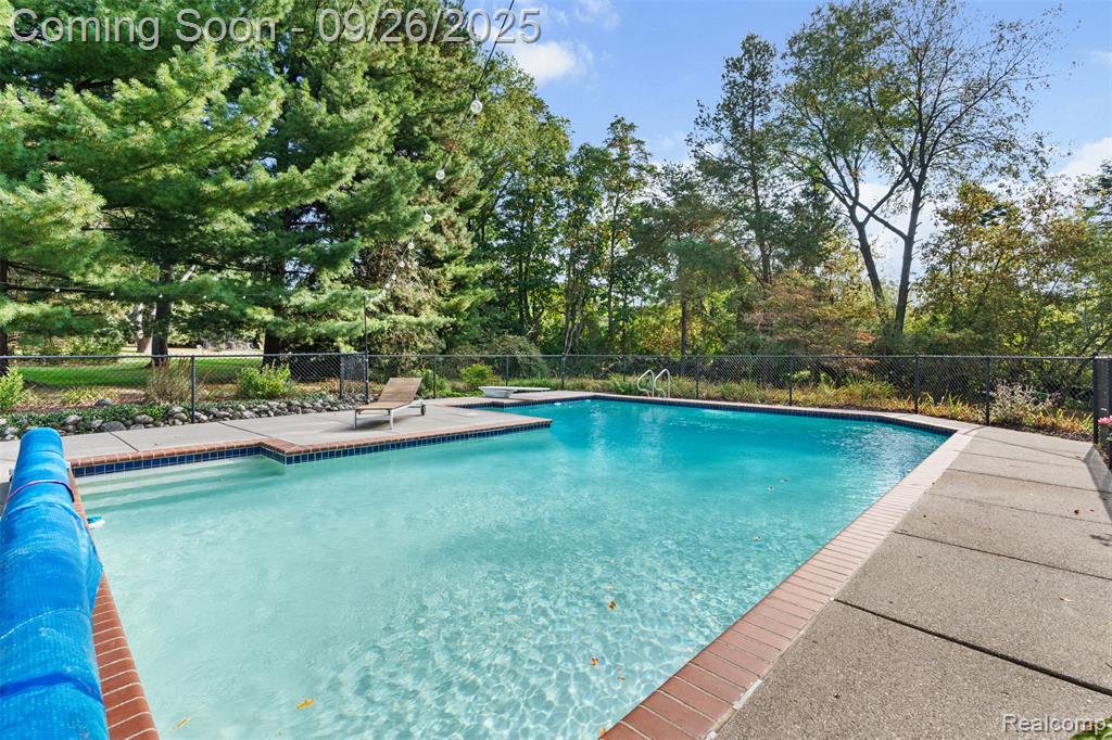 523 Uphill Road, Milford, MI 48381 — Photo 49