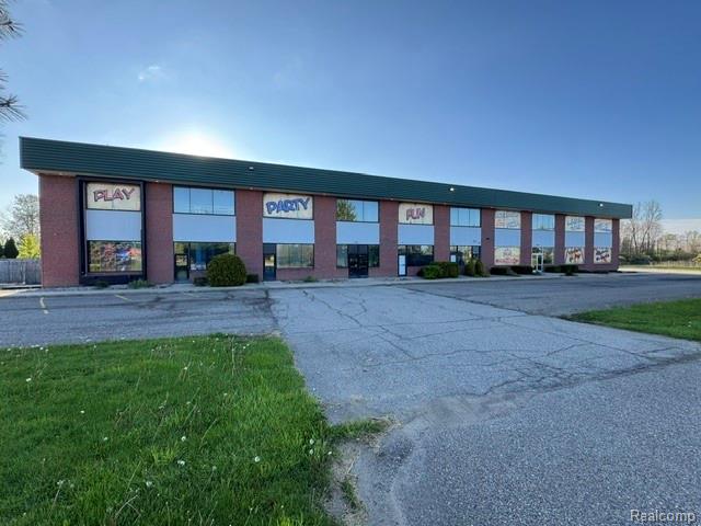 1800 N Burkhart Road