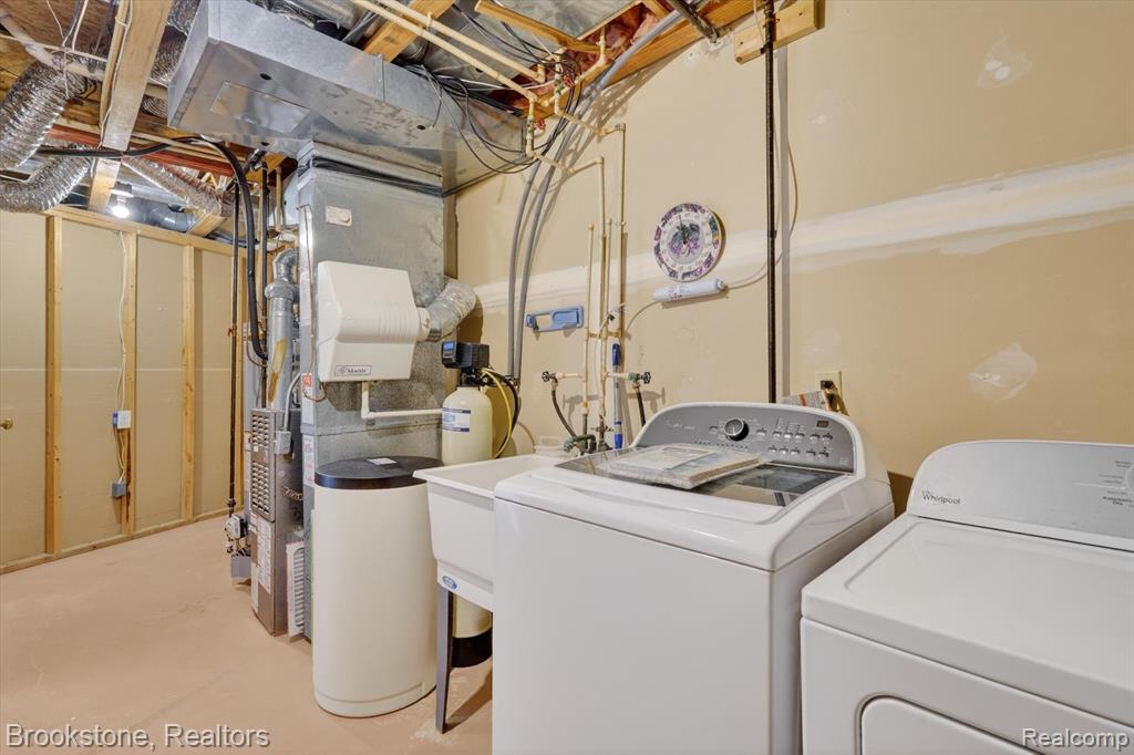 62401 Raleigh Court, 4, South Lyon, MI 48178 — Photo 21