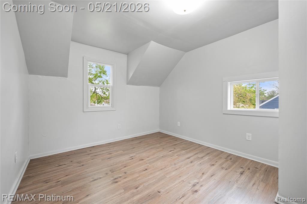 6116 Lapeer Road, Burton, MI 48509 — Photo 18