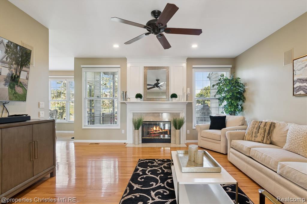 39510 Edgewater Drive, 100, Northville, MI 48168 — Photo 6