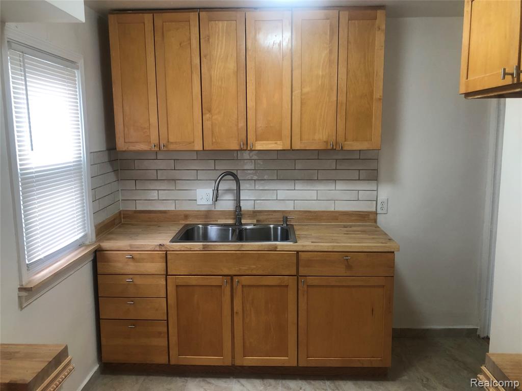 18615 Orleans Street, Detroit, MI 48203 — Photo 5