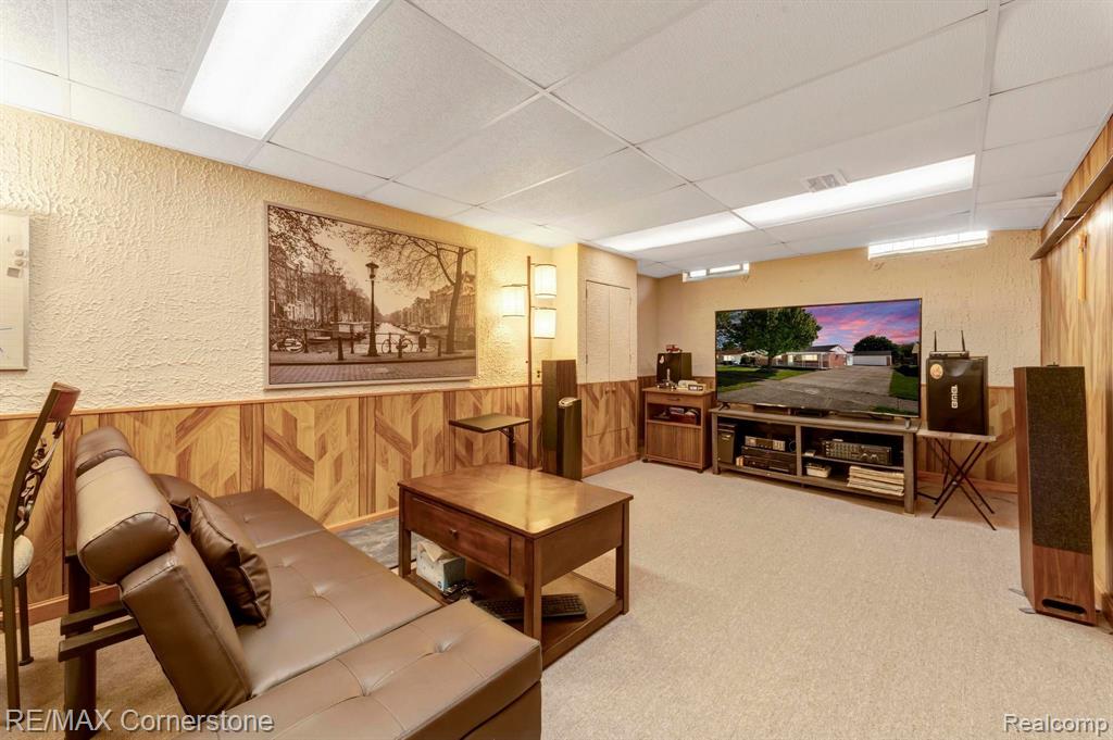 7018 BISON Street, Westland, MI — Photo 27