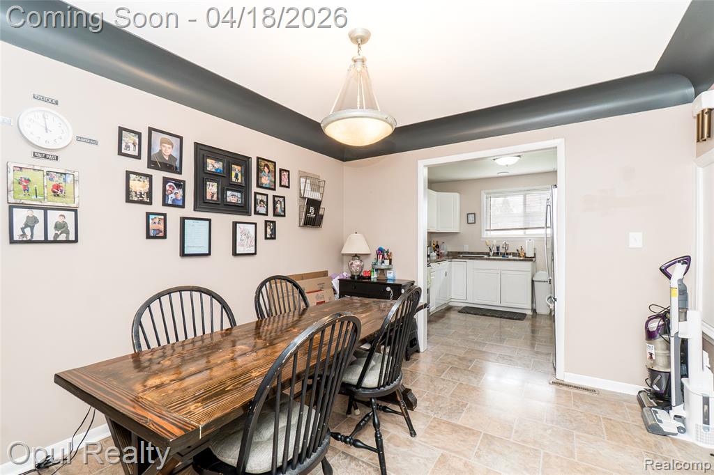 31493 Elmwood Street, Garden City, MI — Photo 8