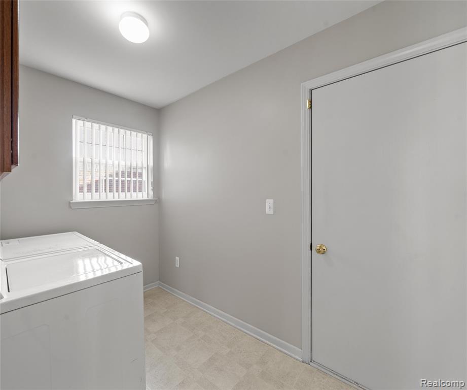 4090 Brighton Lane, 91, Canton, MI 48188 — Photo 26