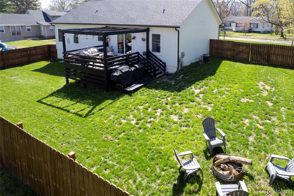 5730 Crescent Road, Waterford, MI 48327 — Photo 34
