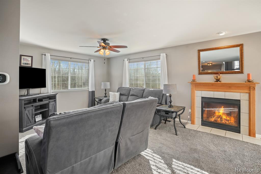 5124 HICKORY Trail, Grand Blanc, MI 48439 — Photo 16