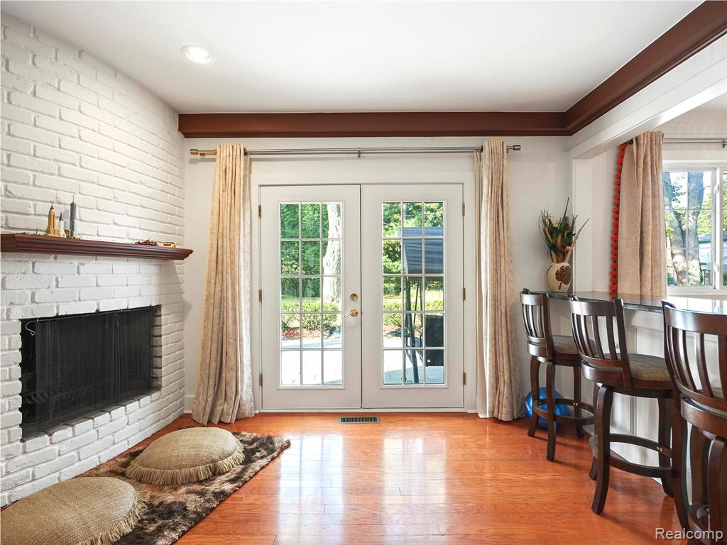 19938 S Waltham Road, Beverly Hills, MI 48025 — Photo 9