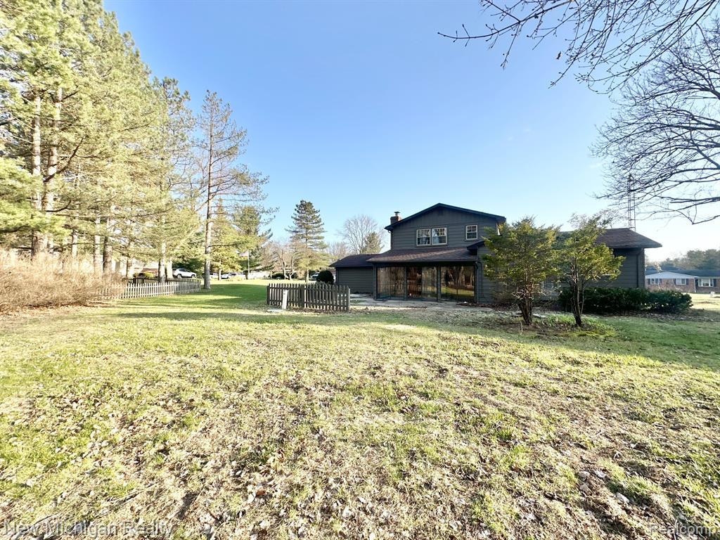 9080 SADDLE HORN Drive, Flushing, MI 48433 — Photo 36