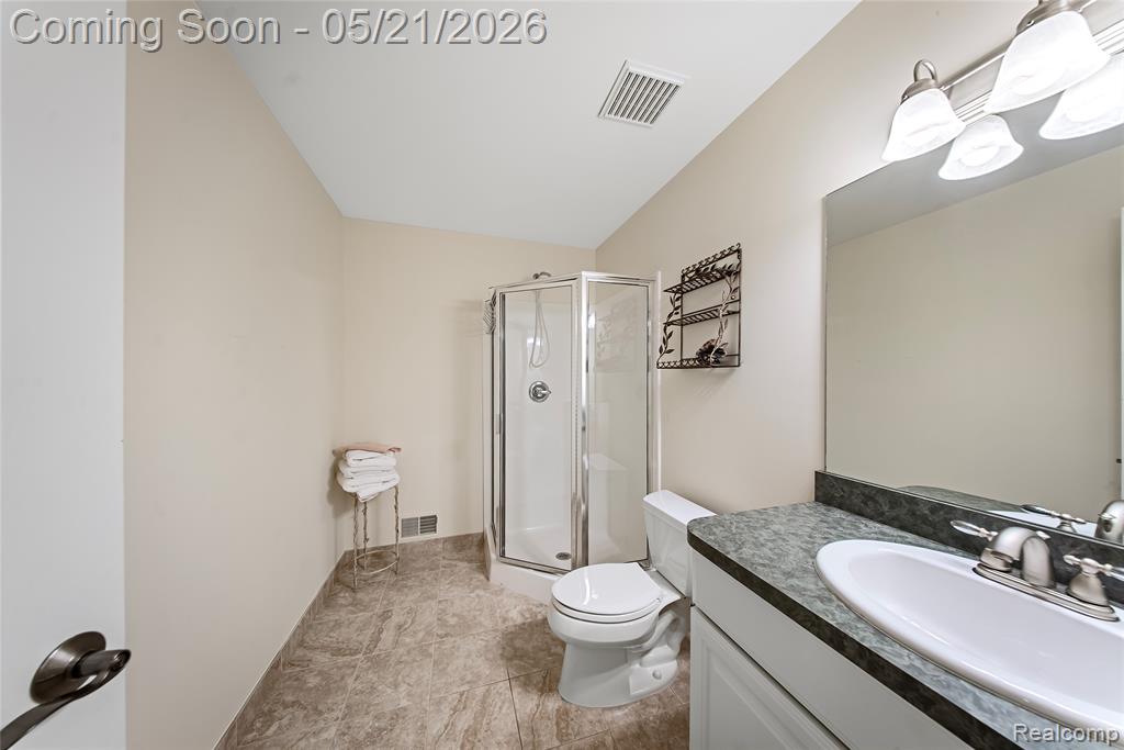 8425 Grays Drive, Grosse Ile, MI 48138 — Photo 43
